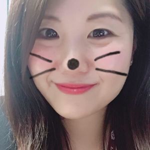 Meet your Posher, Yooji